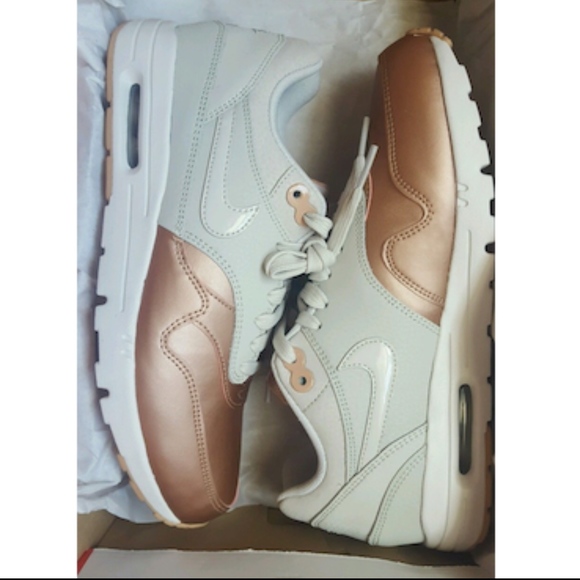 🆕️Women's Nike Air Max 1 Ultra SE (Size 7.5)😍 - Picture 7 of 8